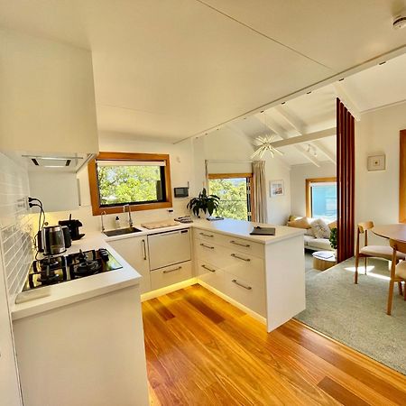The Cove Cabin - Your Quiet Escape Dunedin Exterior photo