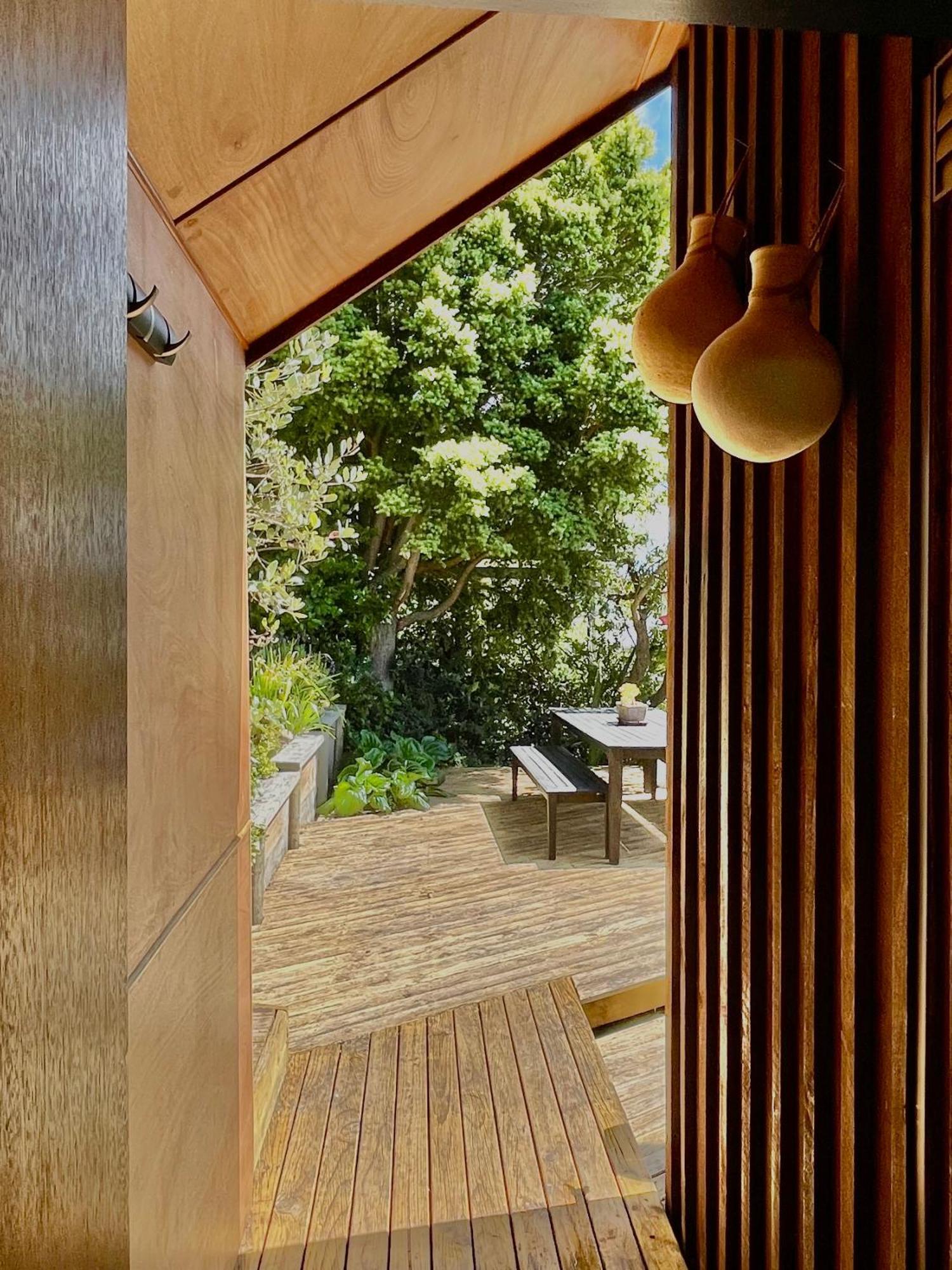 The Cove Cabin - Your Quiet Escape Dunedin Exterior photo
