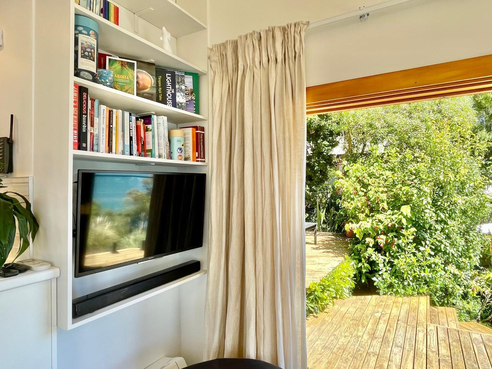 The Cove Cabin - Your Quiet Escape Dunedin Exterior photo